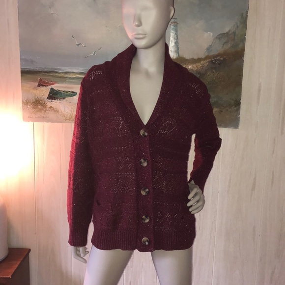 🌼✨️ Women's Burgundy Button Up Cardigan Sweater ✨️ - Picture 2 of 16